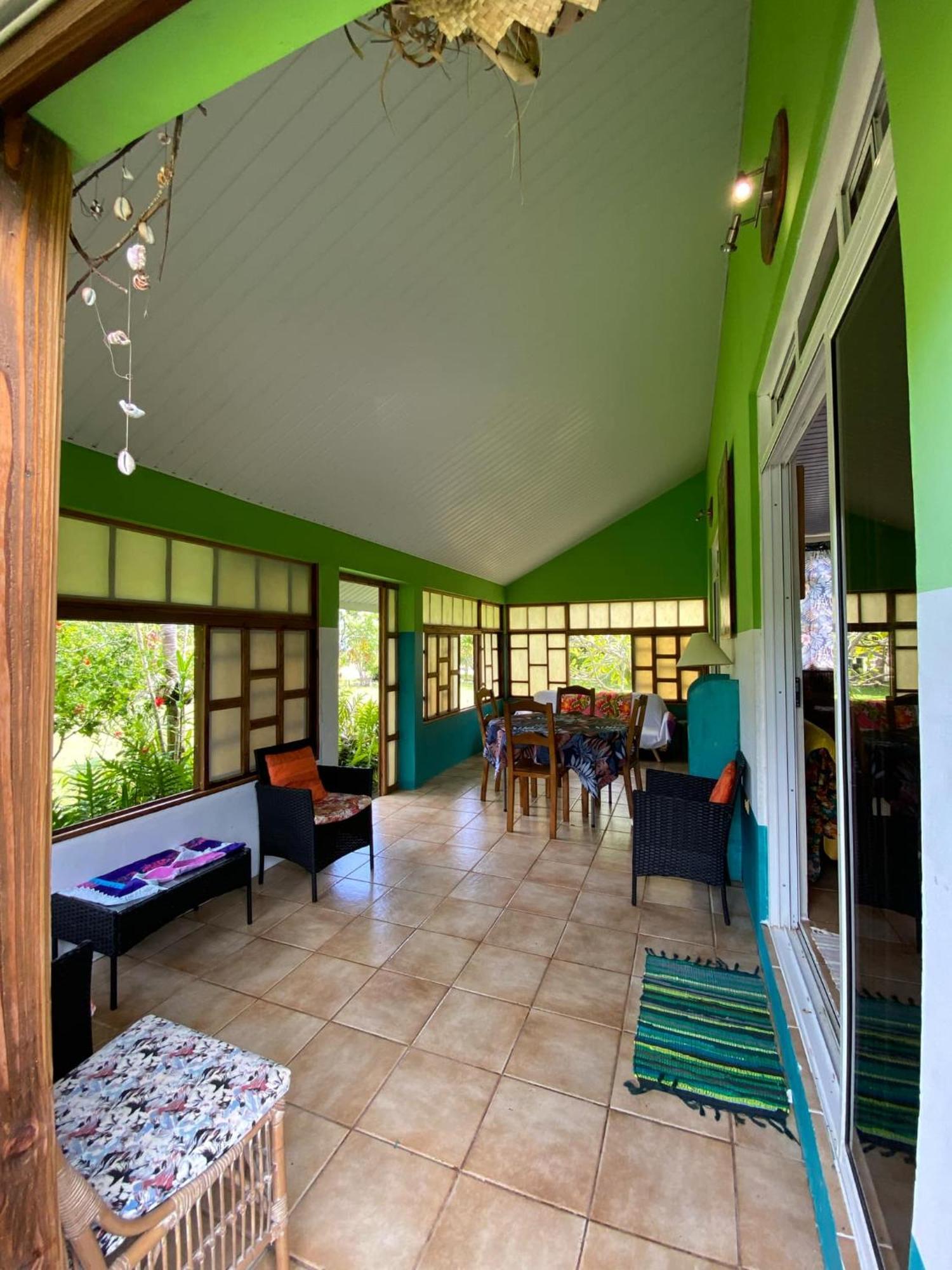 Fare Anuhe Huahine Villa Exterior photo